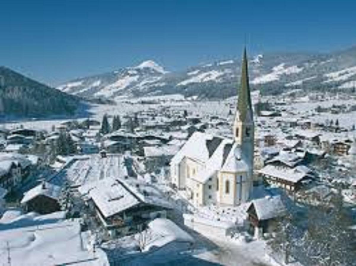 Hotel Roesslwirt Kirchberg in Tirol Exterior photo